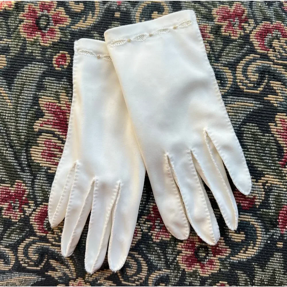 Vintage 1950s White Cotton Dress Gloves Pearl‎ Detail Formal Church Mid Century